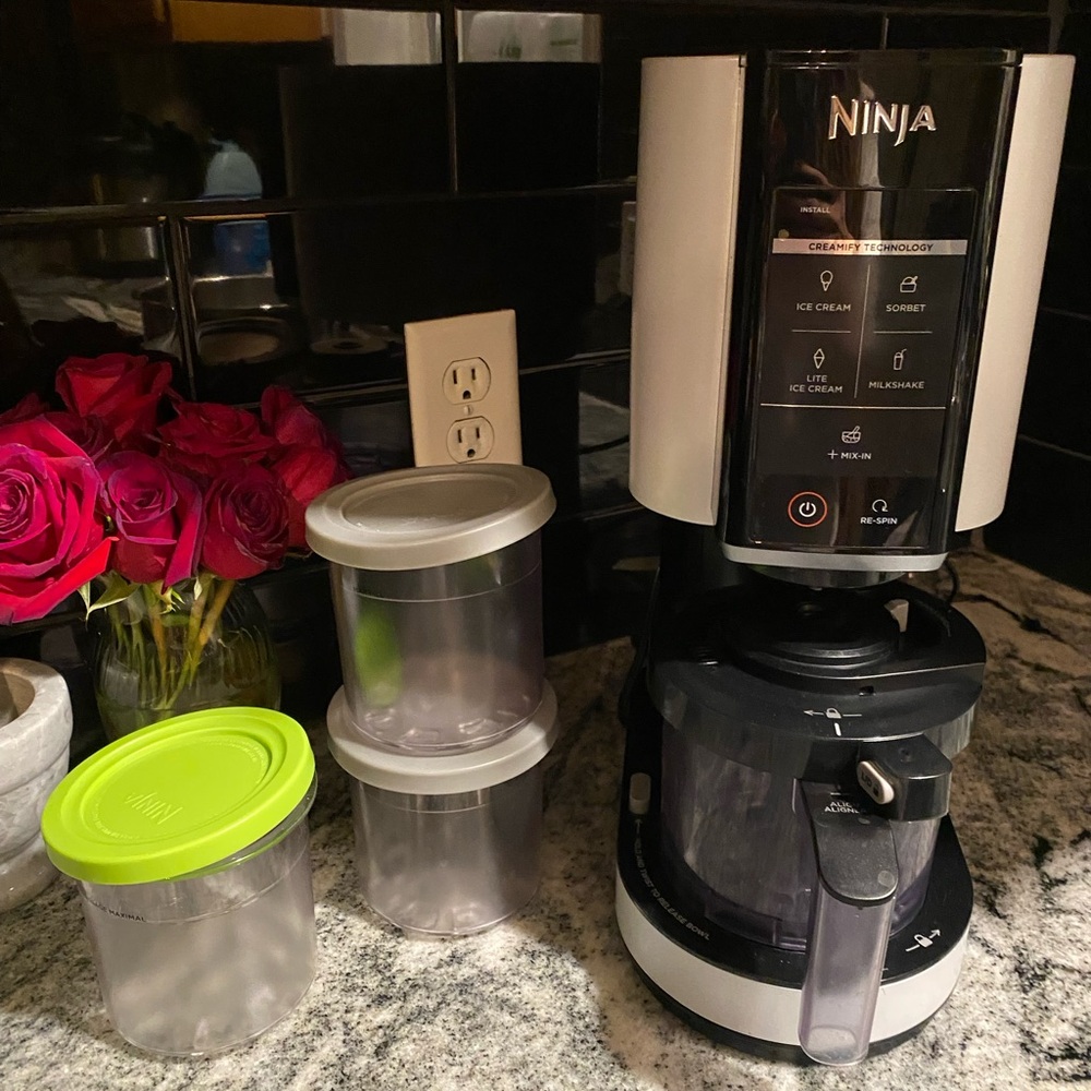 Ninja Black and White Ice Cream Maker with Containers